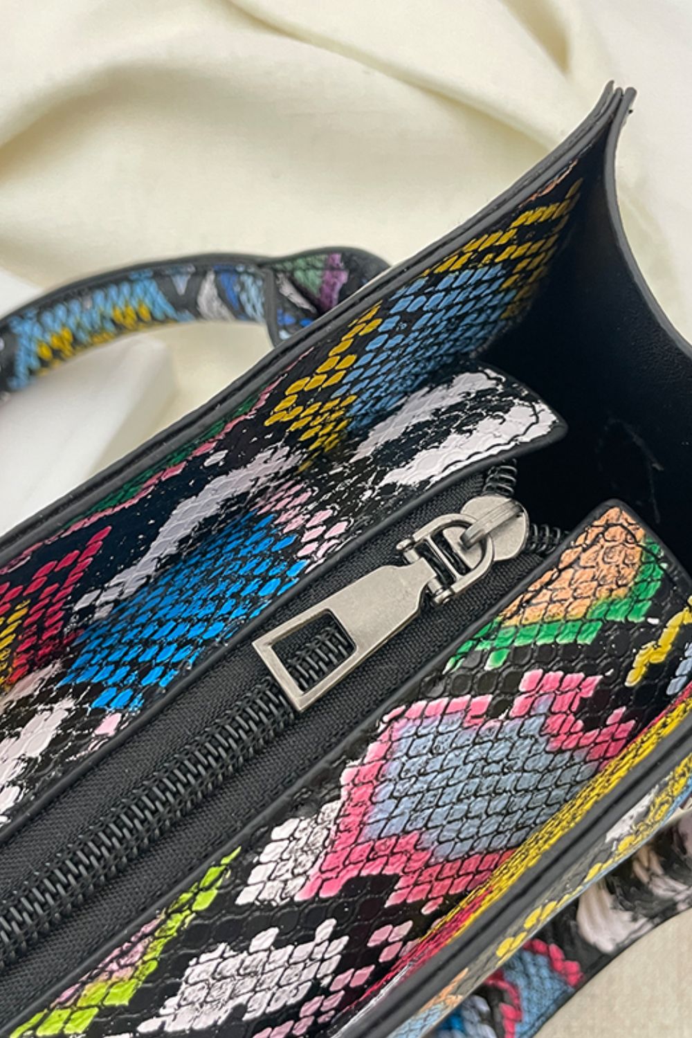 GBZ ★ RazzDazzle Bag