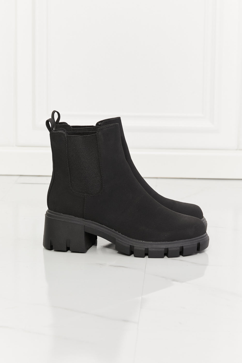 MMShoes Work For It Matte Lug Sole Chelsea Boots in Black