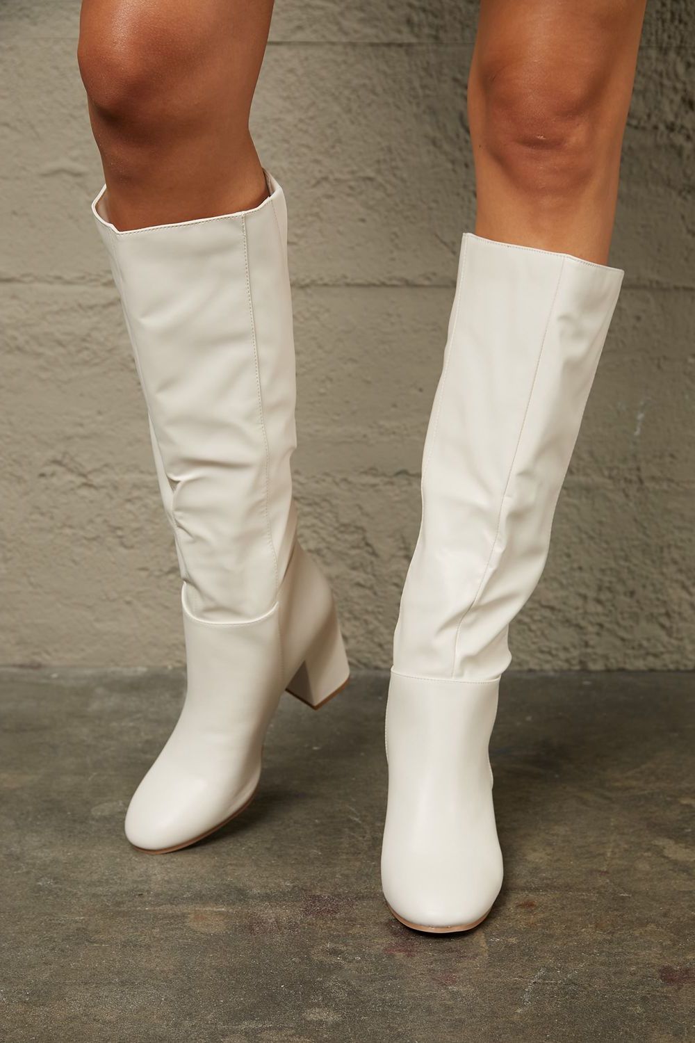 East Lion Corp Block Heel Knee High Boots